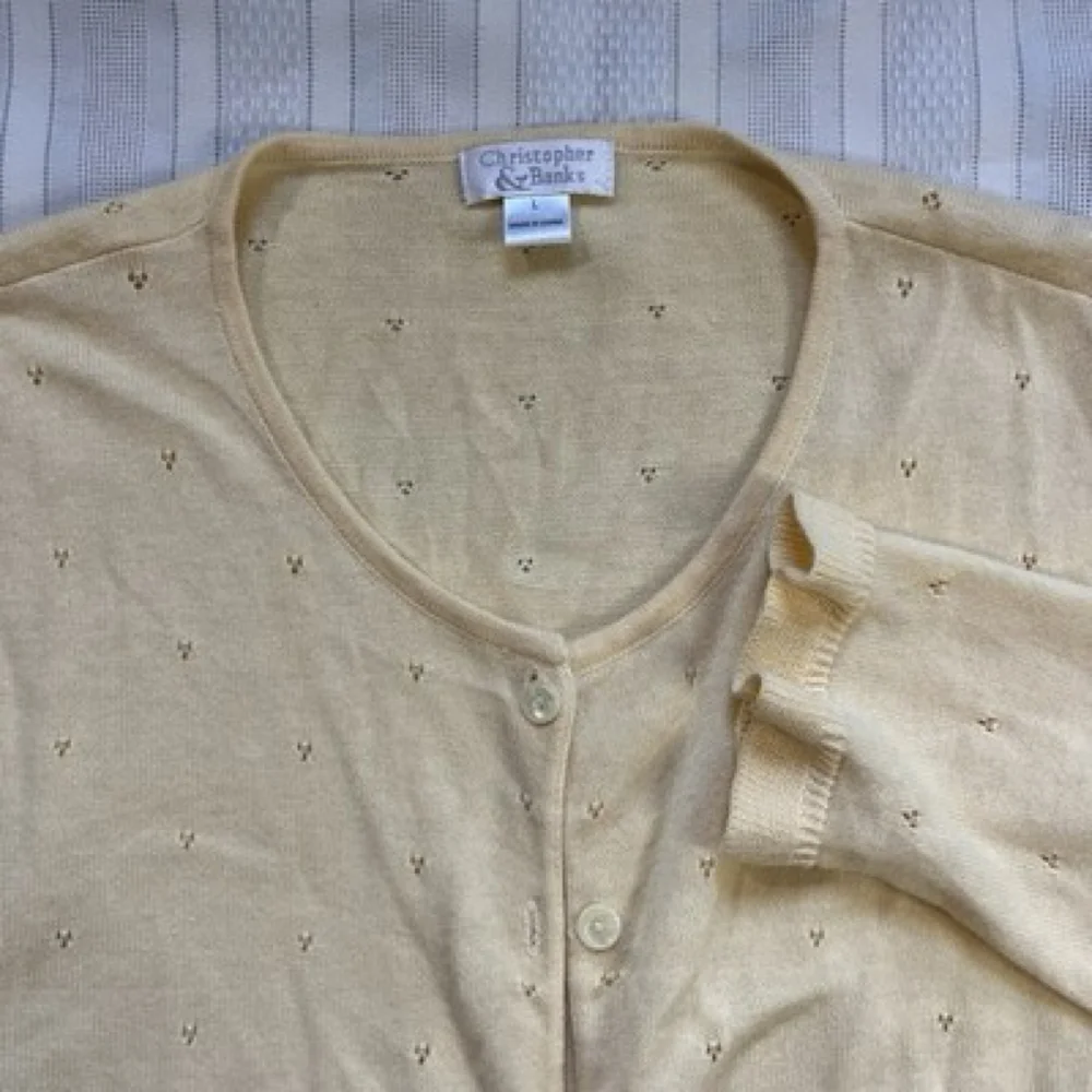 Croft & Barrow Cottagecore Ruffle Cardigan Large Soft Yellow Boho Cozy Knit - Picture 5 of 11